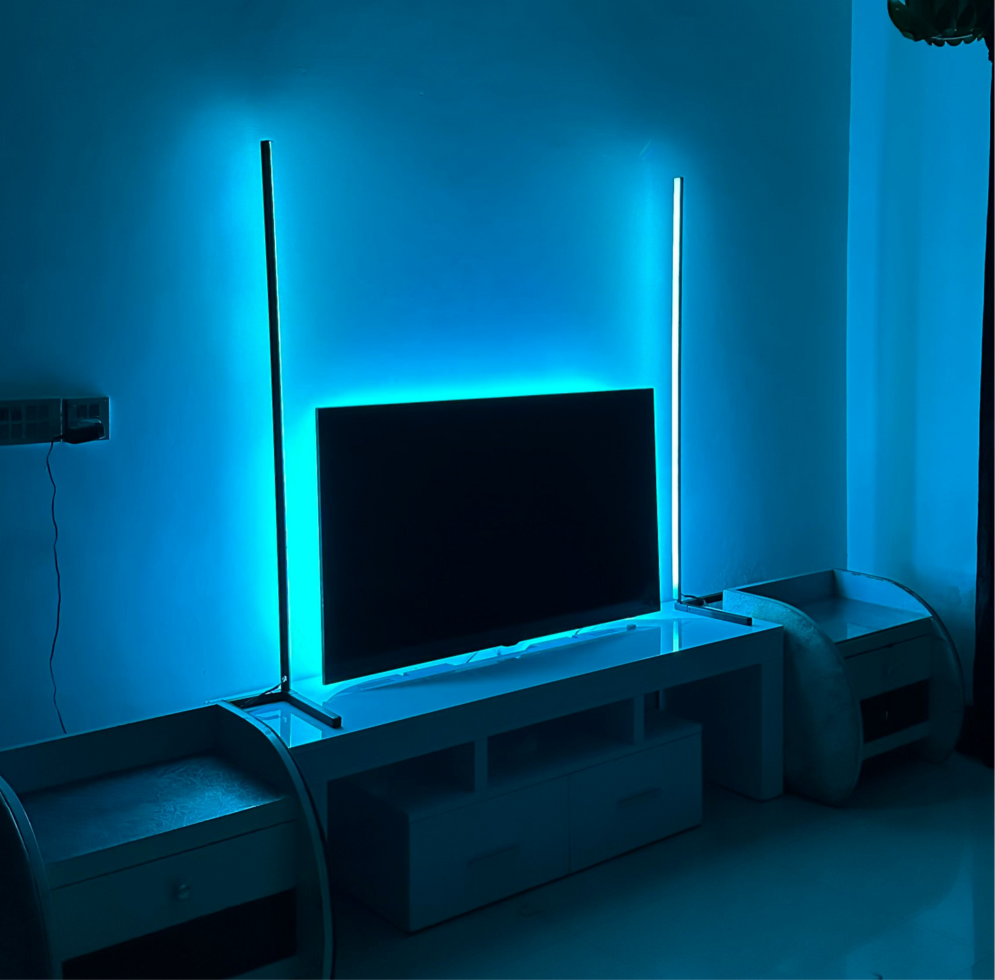 RGB CORNER LAMP